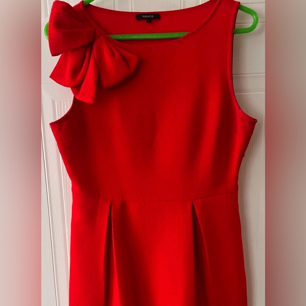 RW&CO - Elegant Red A-line with a Bow Dress - Picture 2 of 4